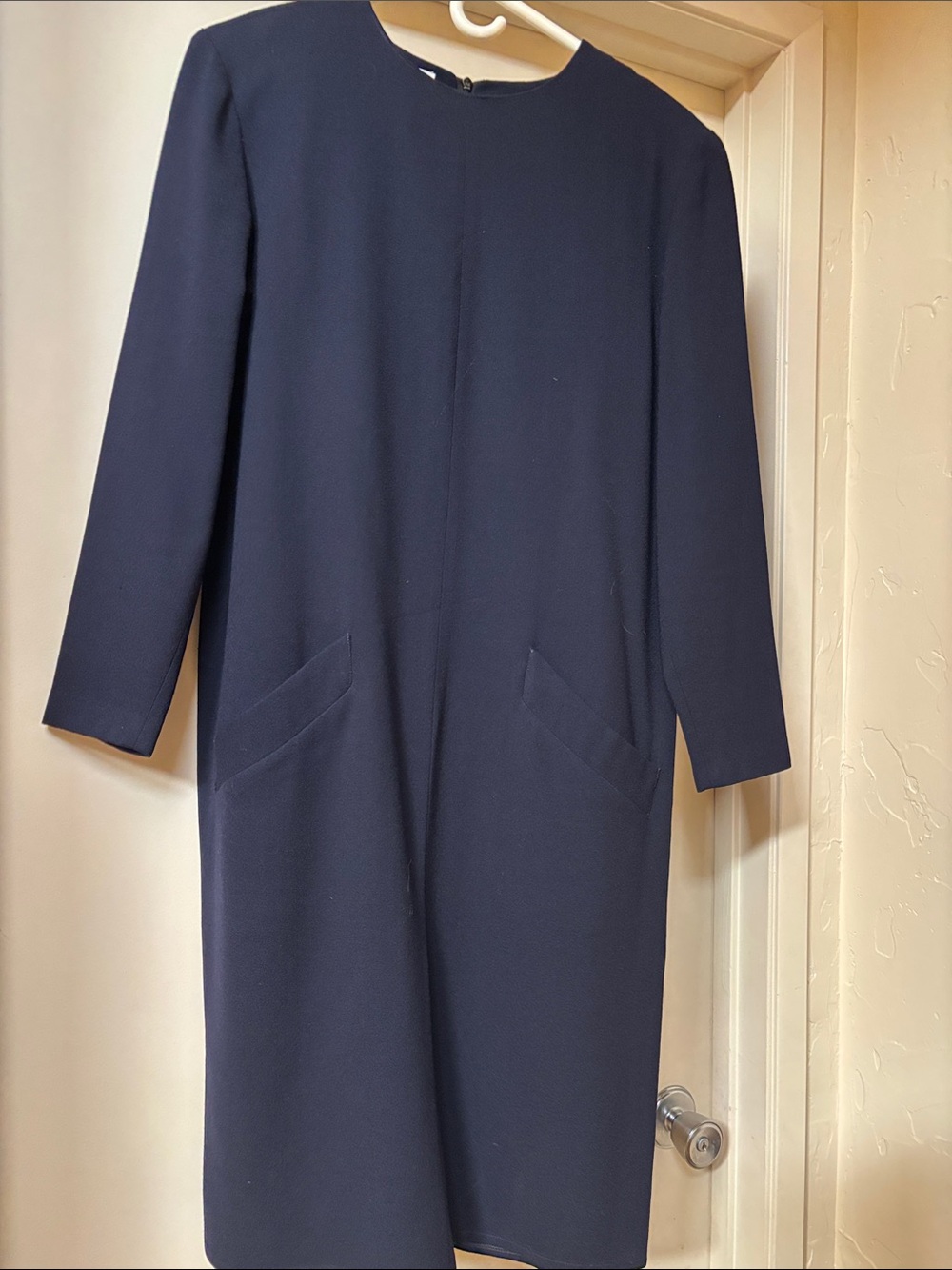 Classic Navy Long-Sleeve Sheath Dress by Mary Ann Restivo Size 4